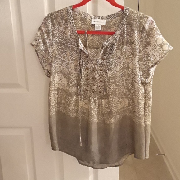 Shirt - Picture 2 of 2